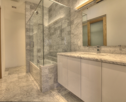 17 Guest EnSuite