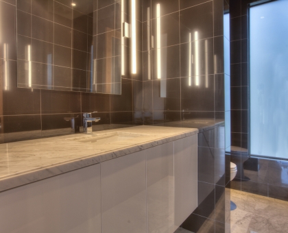 19 Powder Room