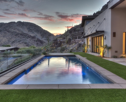 5 Pool with a View